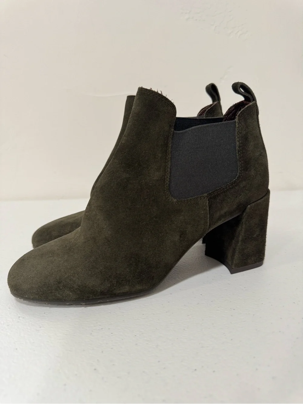 Pedro García Nenet Chelsea Dark Green Suede Block Heel Booties Women's 36.5